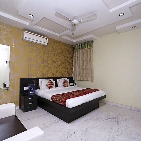 Star Hotel Agra  Extérieur photo