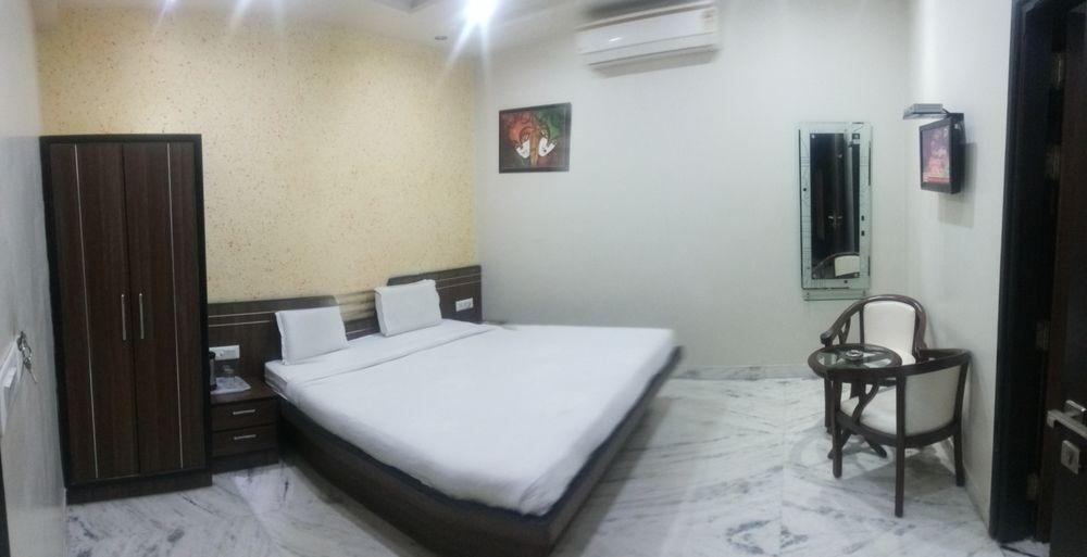 Star Hotel Agra  Extérieur photo