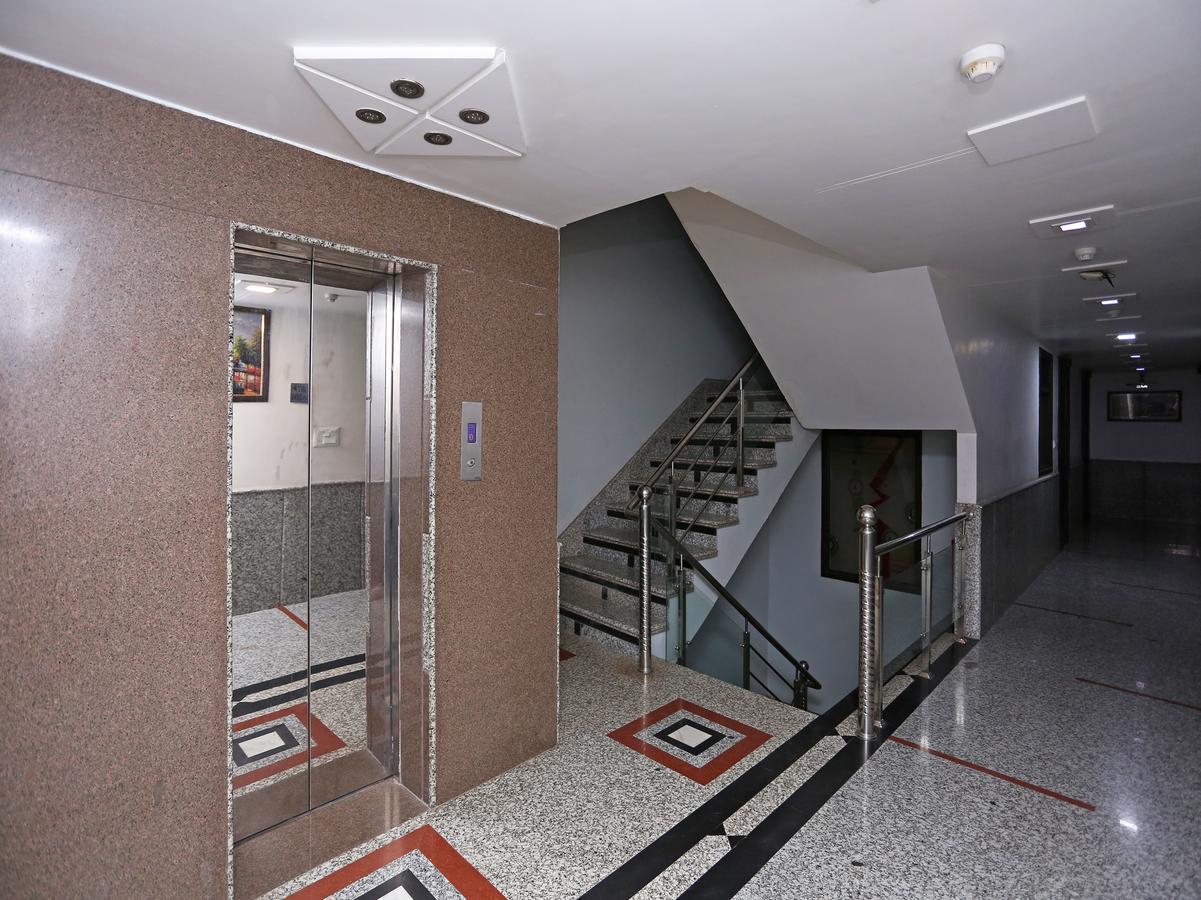 Star Hotel Agra  Extérieur photo