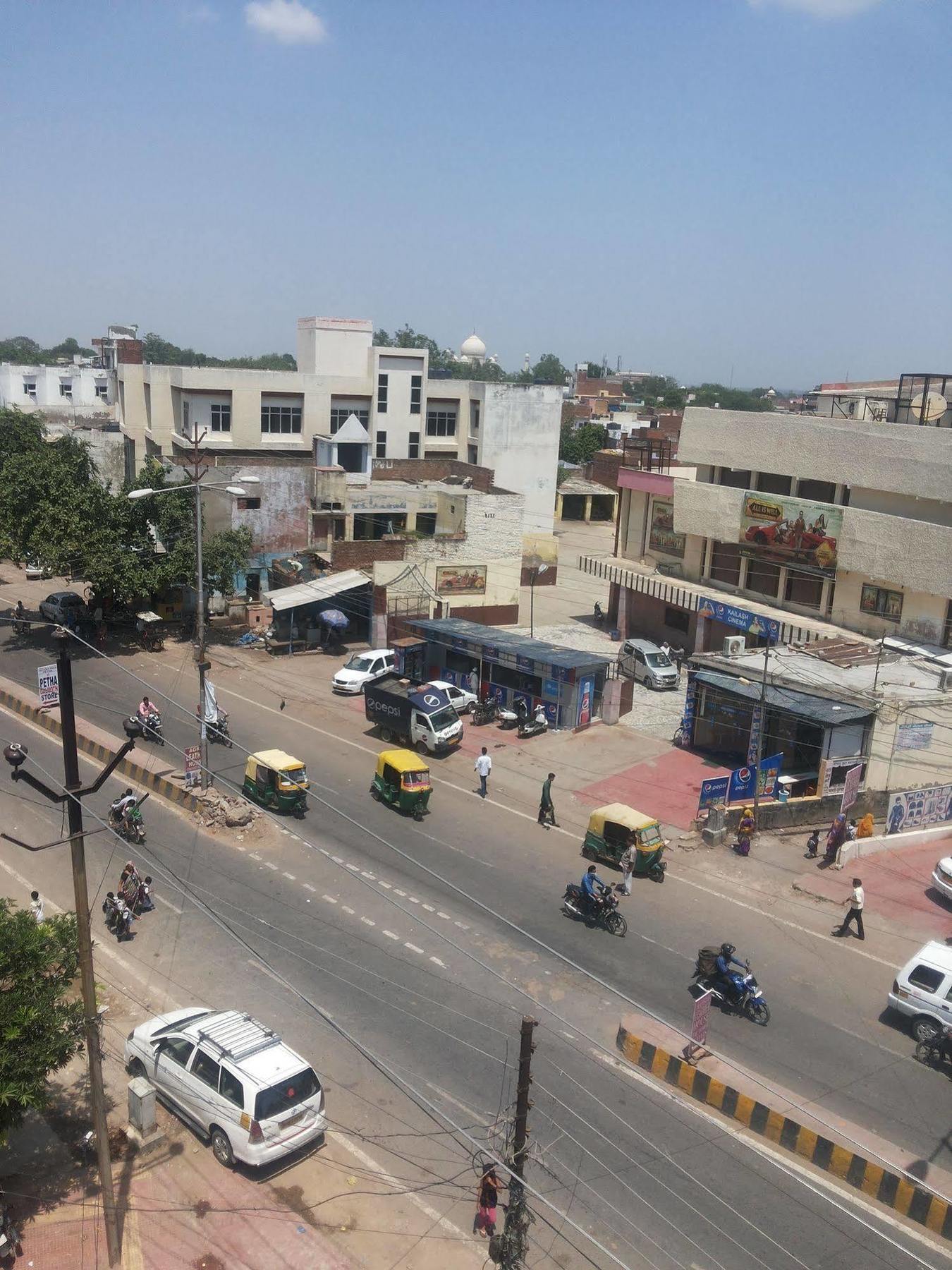Star Hotel Agra  Extérieur photo