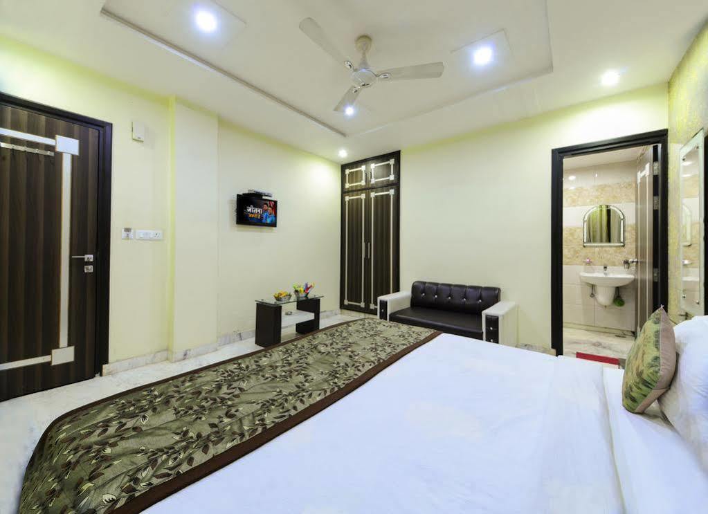 Star Hotel Agra  Extérieur photo