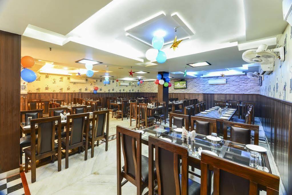 Star Hotel Agra  Extérieur photo