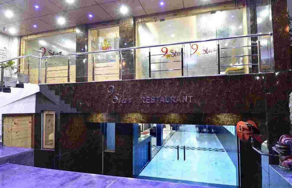 Star Hotel Agra  Extérieur photo