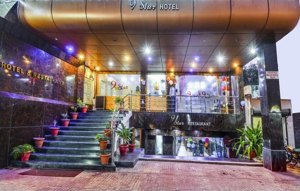 Star Hotel Agra  Extérieur photo